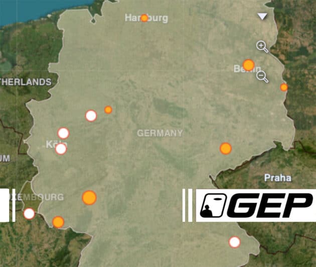 Geografische Übersicht der UFO-Sichtungsmeldungen aus Deutschland an die GEP im Februar 2024. Orangefarbene Punkte markieren bearbeitete, weiße unbearbeitete Meldungen.Copyright/Quelle: GEP, ufo-forschung.de